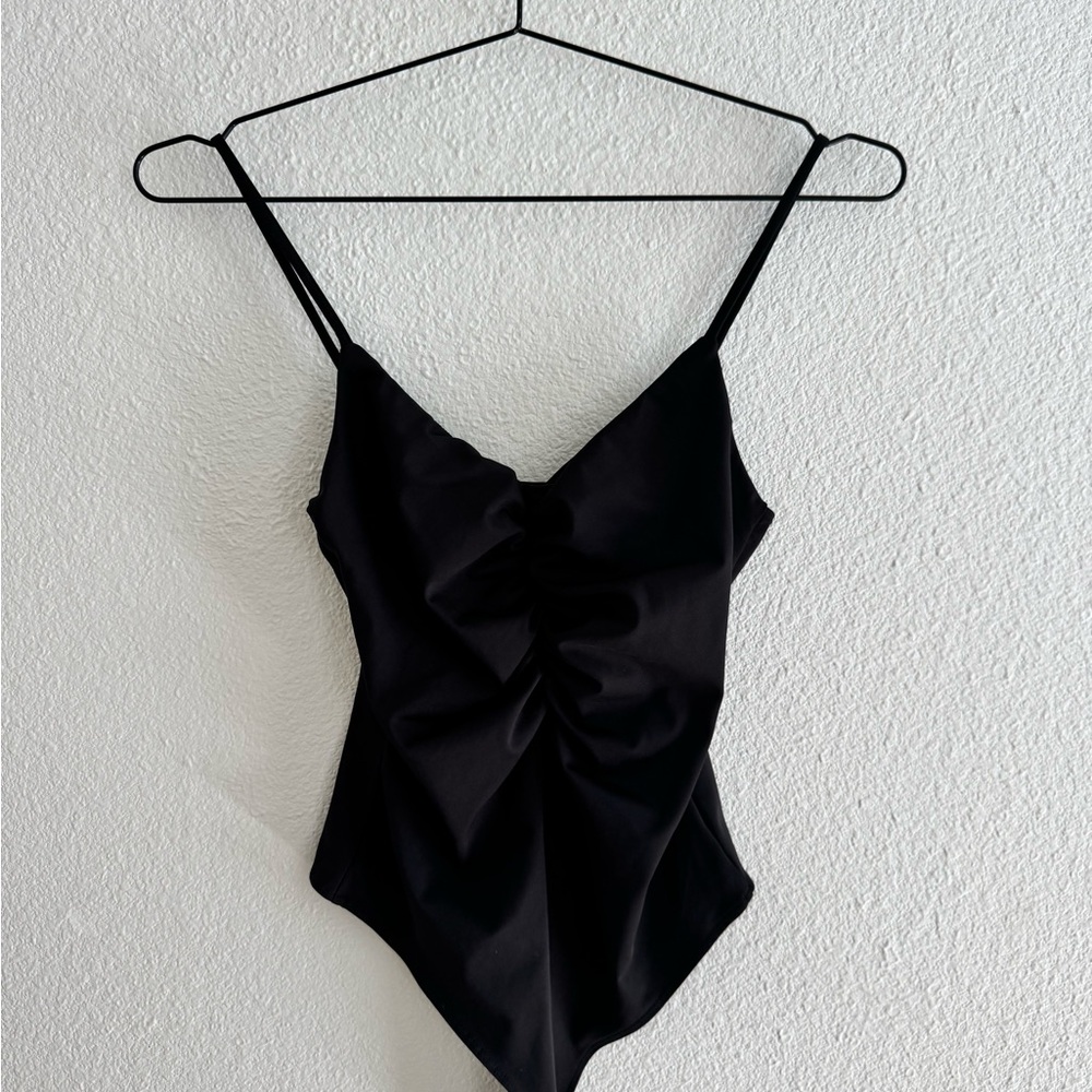 H&M Black Ruched V-Neck Spaghetti Strap Bodysuit - NEW